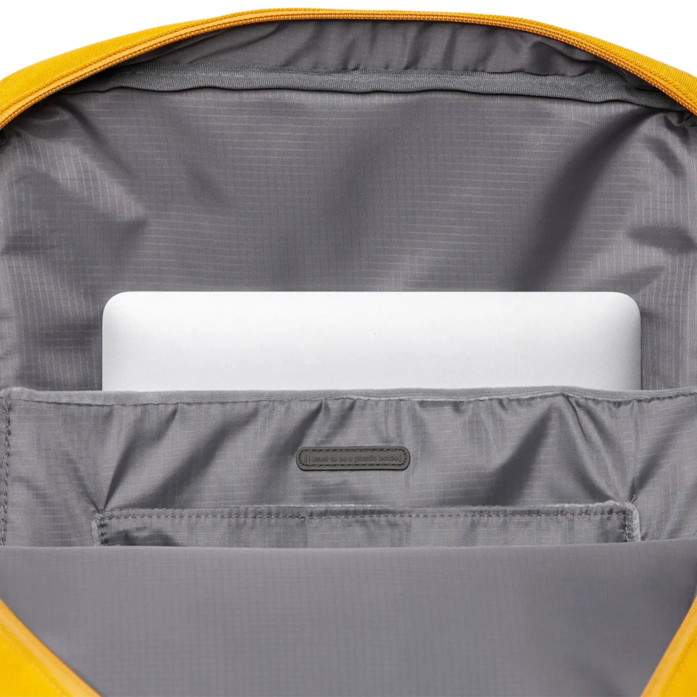 Daily Backpack / 15" Mustard